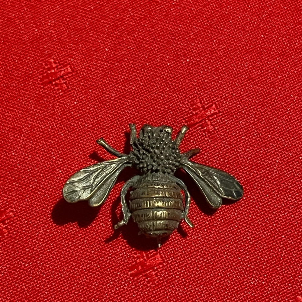 Vintage Sterling Silver Bee Brooch